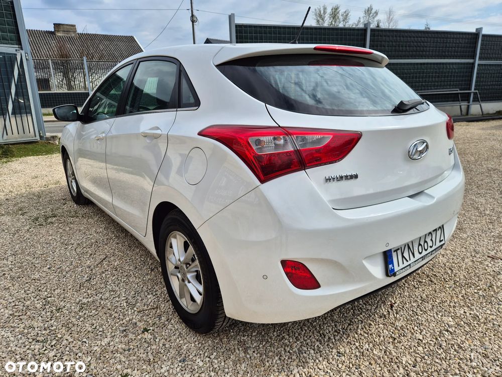 Hyundai i30 1.6 CRDi BlueDrive Comfort - 3