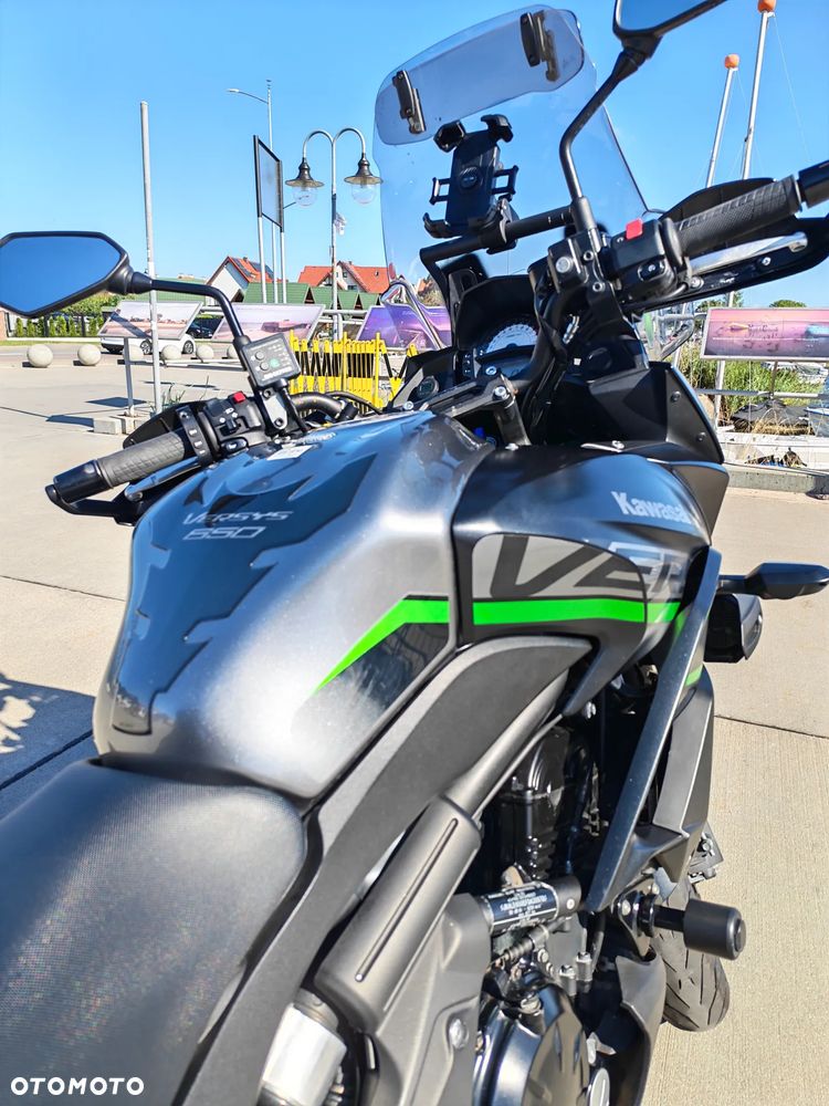 Kawasaki Versys 650 - 12