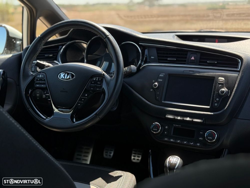 Kia Ceed 1.0 T-GDI GT Line - 29