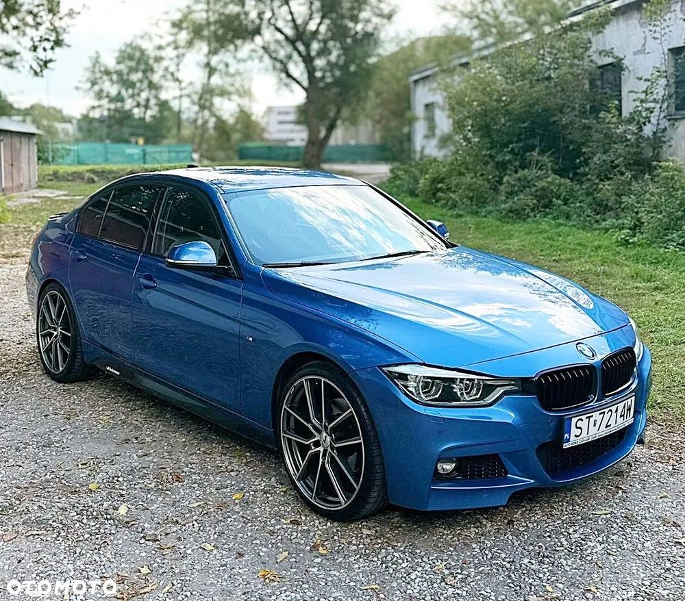 BMW Seria 3 320d - 19