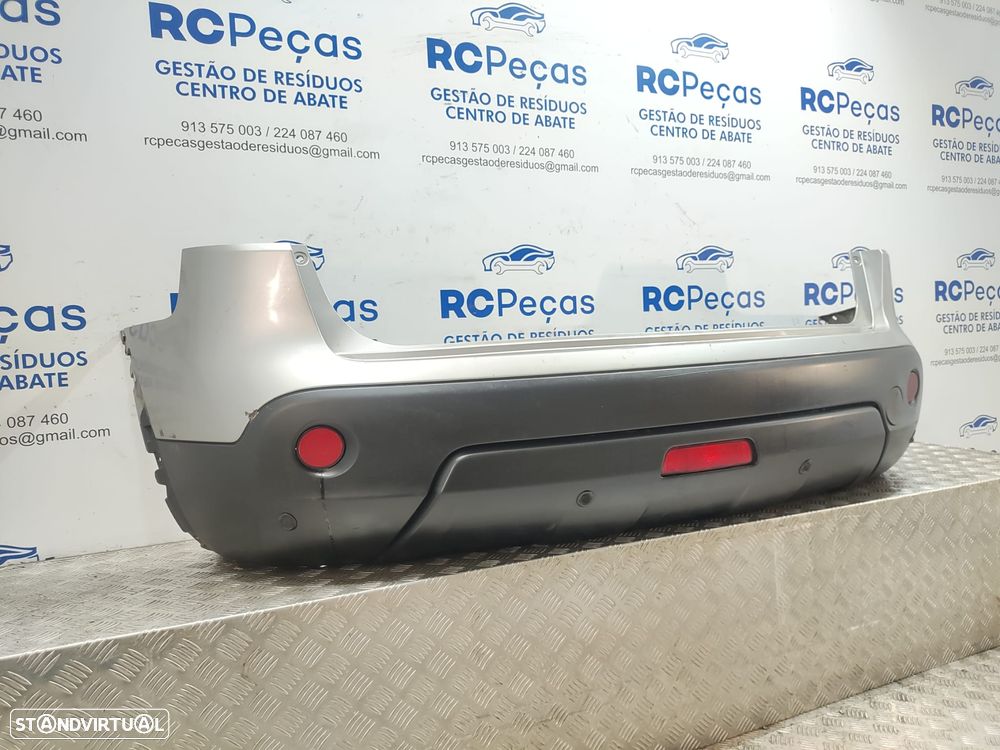 Parachoques trás traseiro original Nissan Qashqai J10 fase 1 de 2006 a 2010 com sensores de estacionamento - 3
