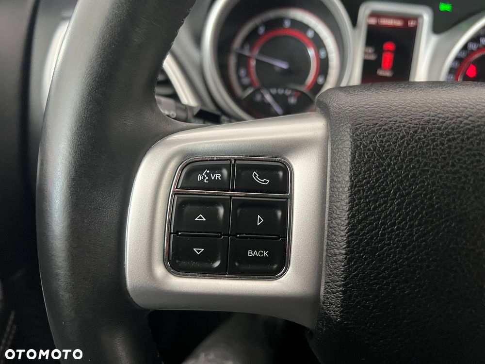 Fiat Freemont 2.0 Multijet Lounge - 36