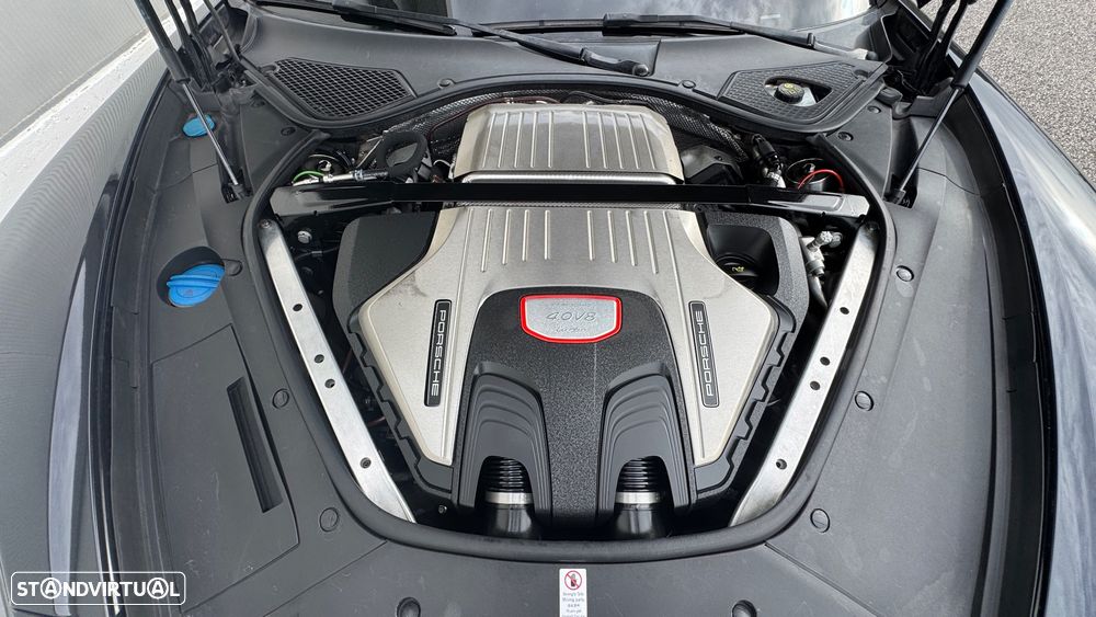 Porsche Panamera Sport Turismo Turbo - 39