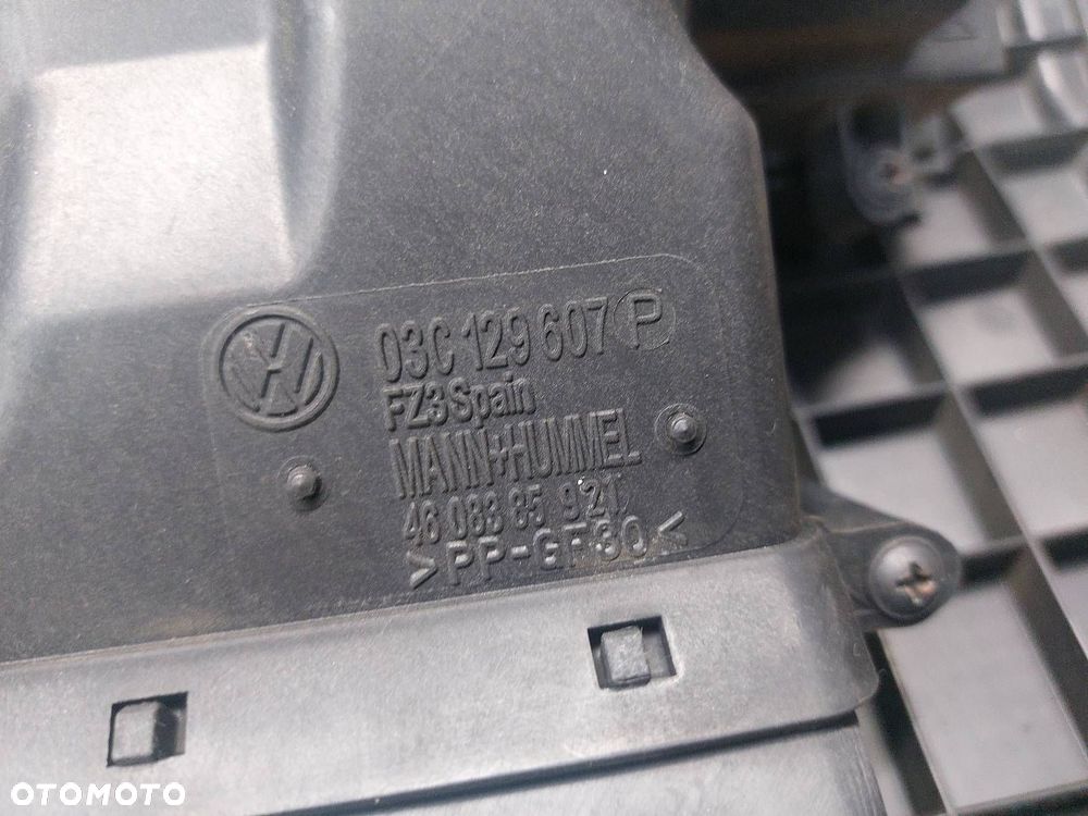 OBUDOWA FILTRA POWIETRZA AUDI A3 8P 1.6 FSI 03C129607P 068905379A - 6