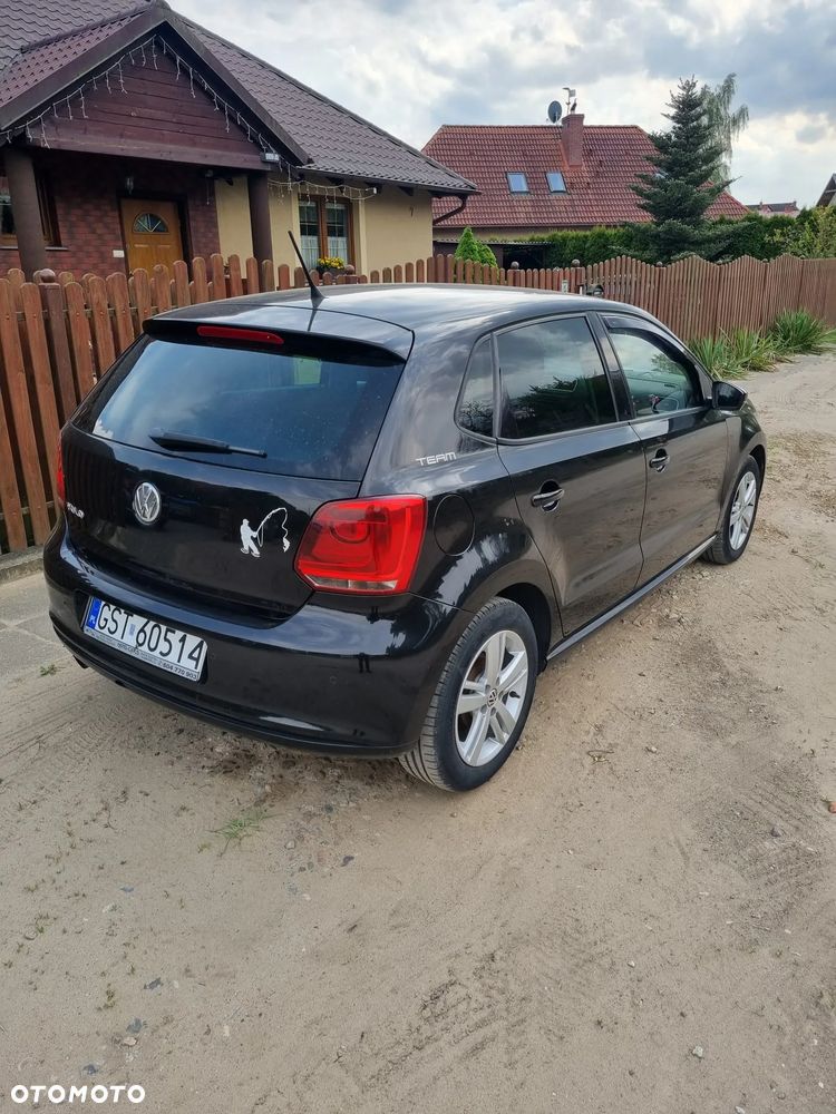 Volkswagen Polo 1.4 16V Comfortline - 9
