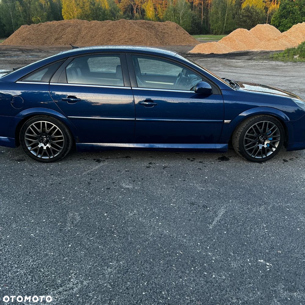 Opel Vectra 1.9 CDTI Sport / GTS - 2