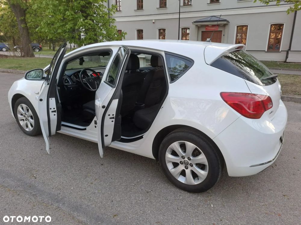 Opel Astra 1.6 Enjoy - 5