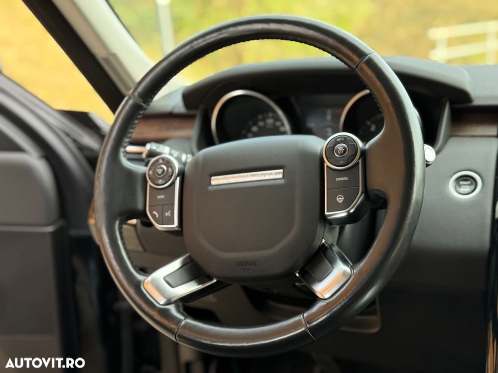 Land Rover Discovery 2.0 L SD4 Ingenium HSE - 15