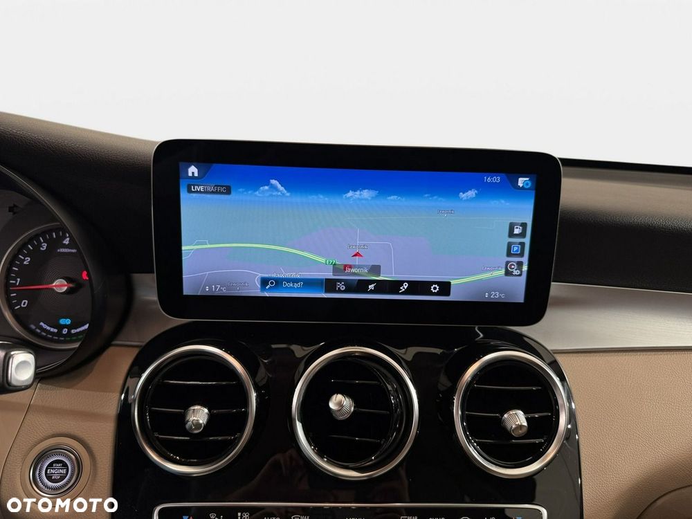 Mercedes-Benz GLC - 17