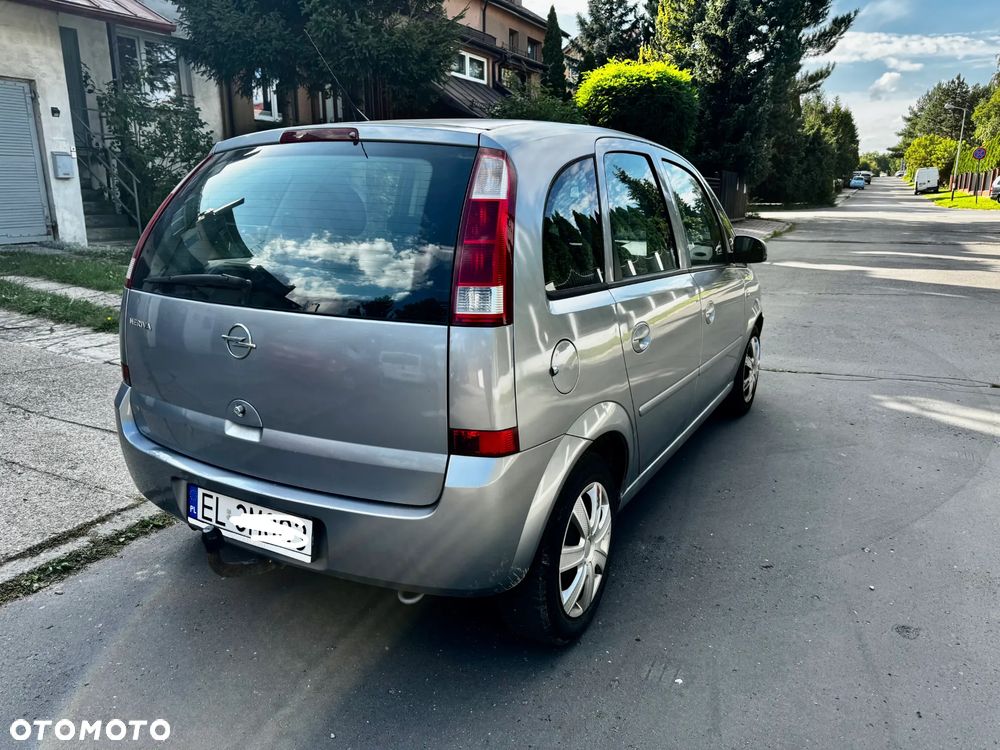 Opel Meriva 1.4 - 10