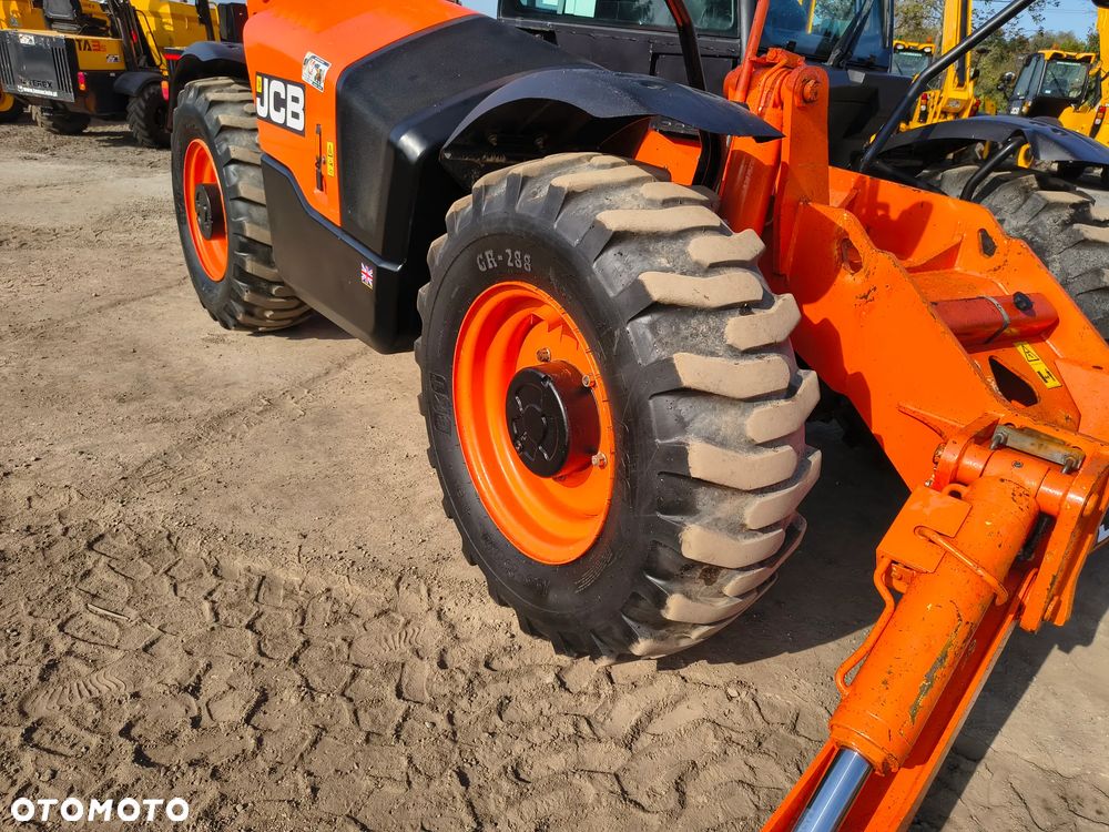 JCB 540-140 2015R 110KM - 19