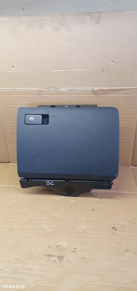 Schowek pasażera półka VW Passat B6 3C1857114 3C1857101 3C1857097BF - 1