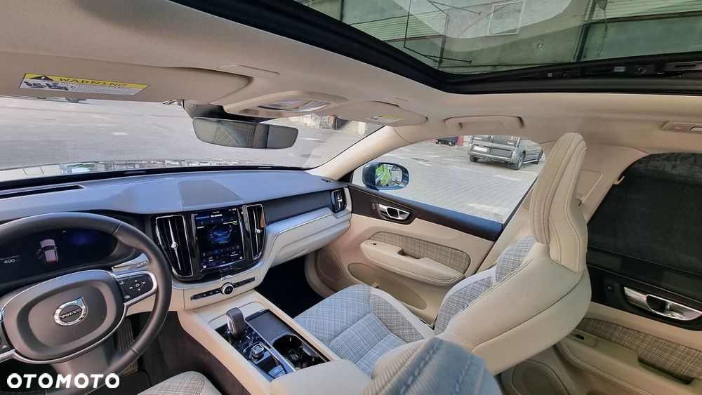 Volvo XC 60 B5 B AWD Inscription - 8