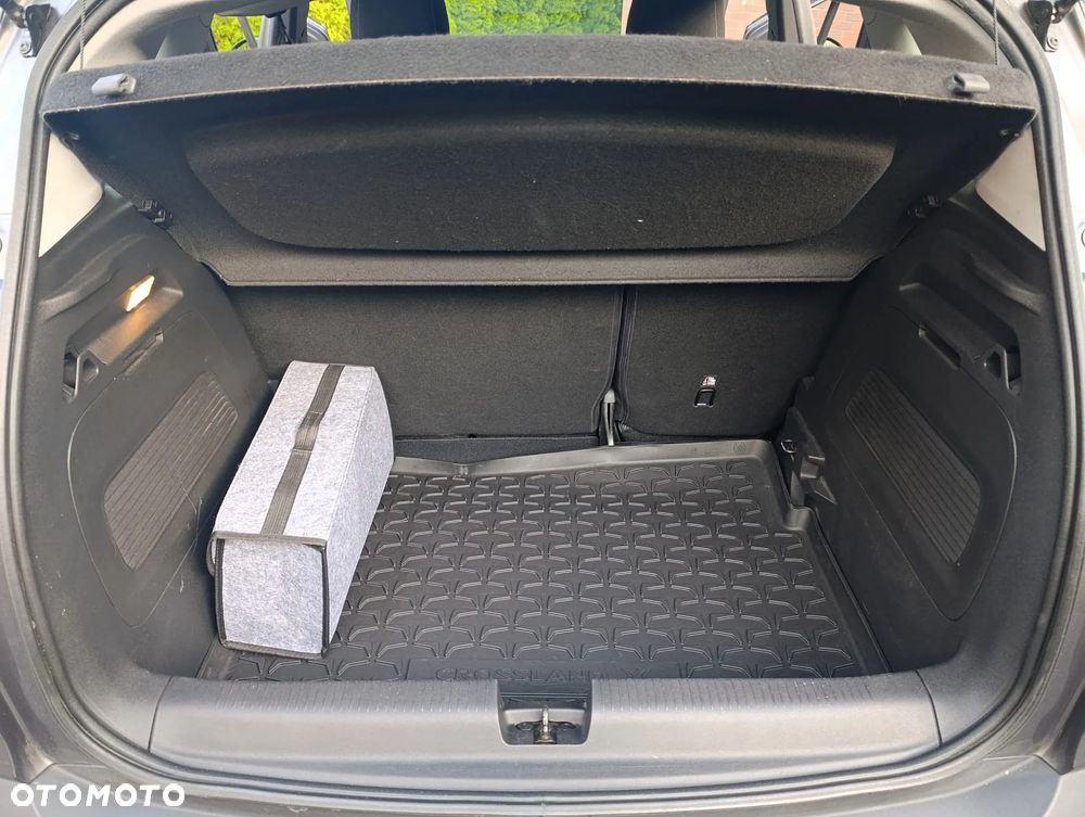 Opel Crossland X 1.2 T 120 Lat S&S - 16