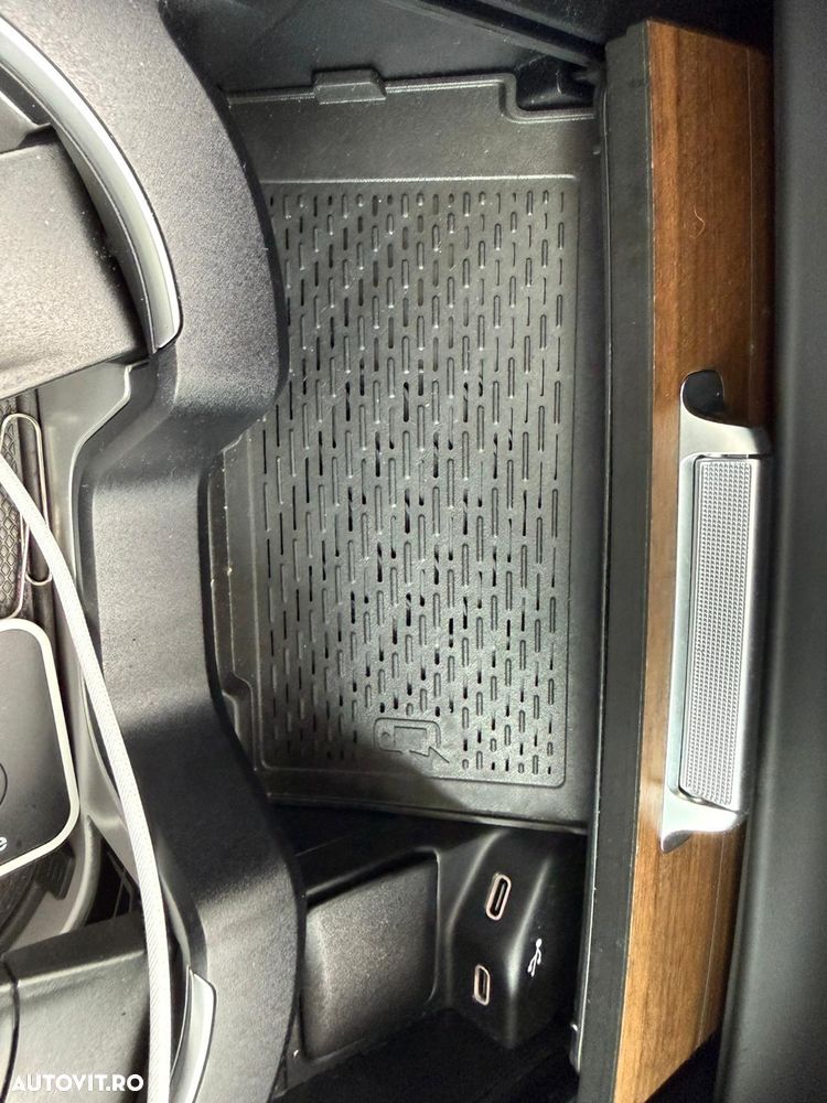 Mercedes-Benz GLS Maybach 600 4Matic 9G-TRONIC Premium Plus - 16