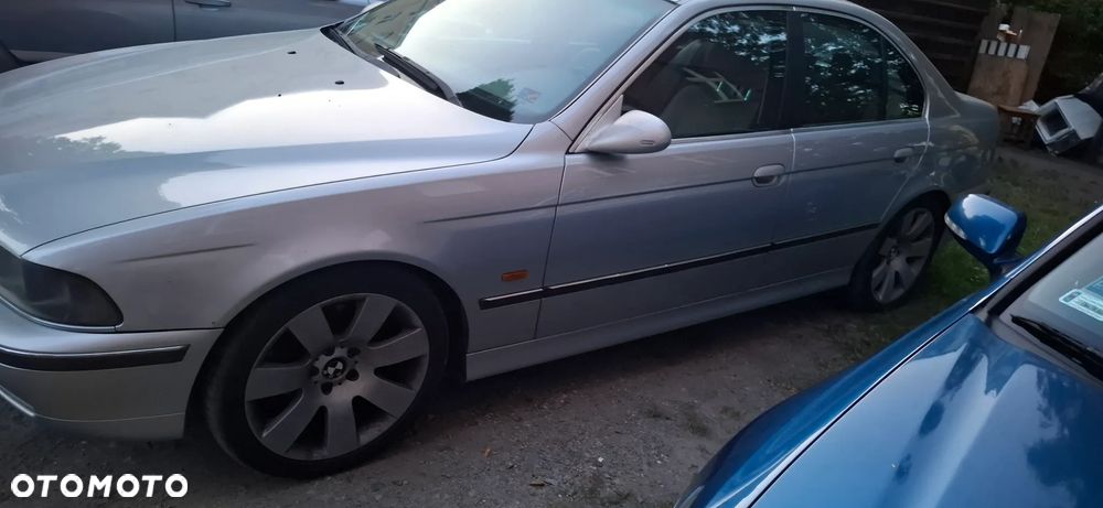 BMW 5 Series 1998 photo 4
