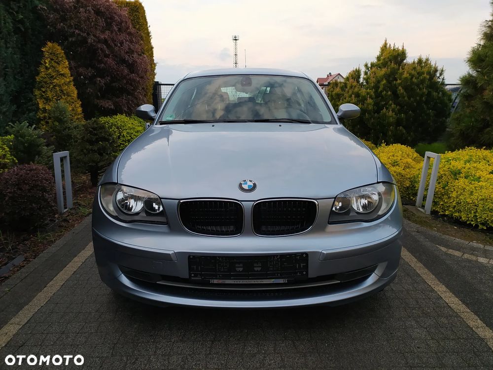 BMW Seria 1 116i Edition Sport - 9