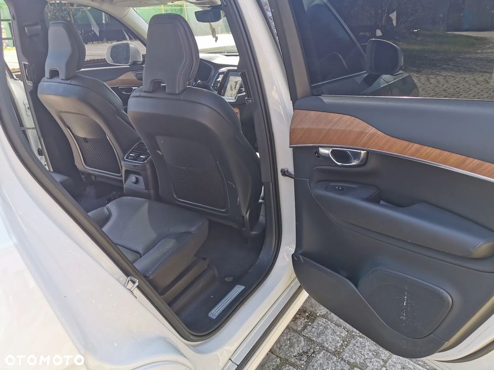 Volvo XC 90 T8 AWD Plus Bright - 29