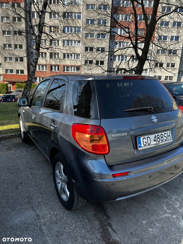 Suzuki SX4 1.6 GLX / Comfort - 6