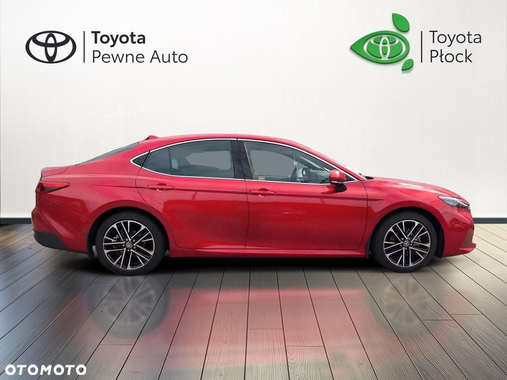 Toyota Camry - 8