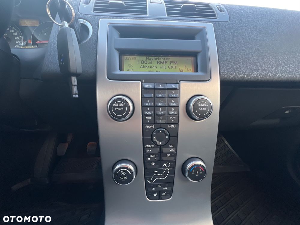 Volvo V50 1.6D DPF DRIVe Kinetic - 19
