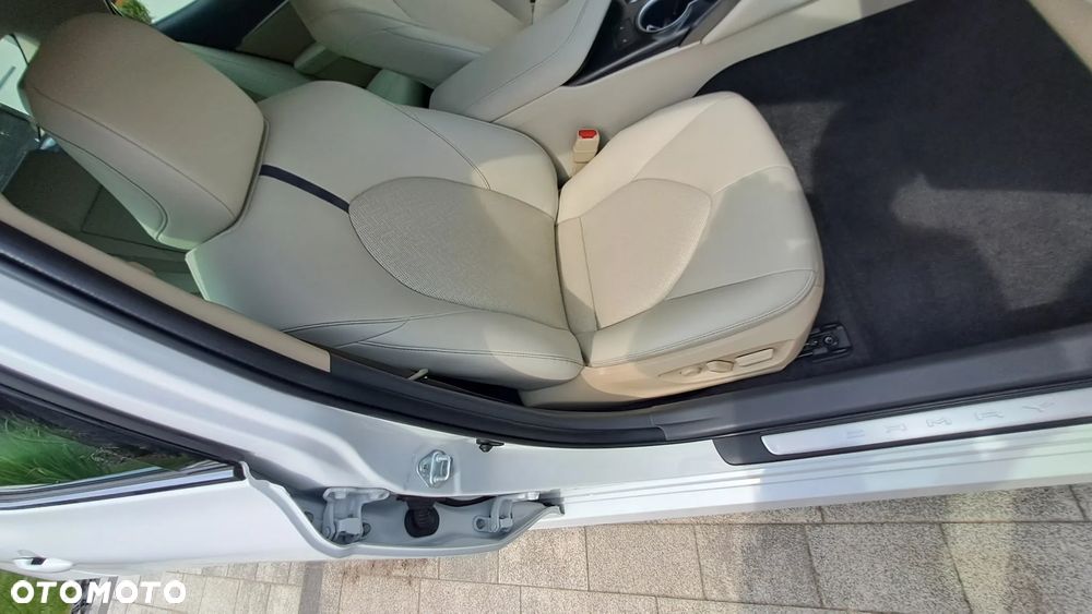 Toyota Camry 2.5 Hybrid Executive CVT - 15