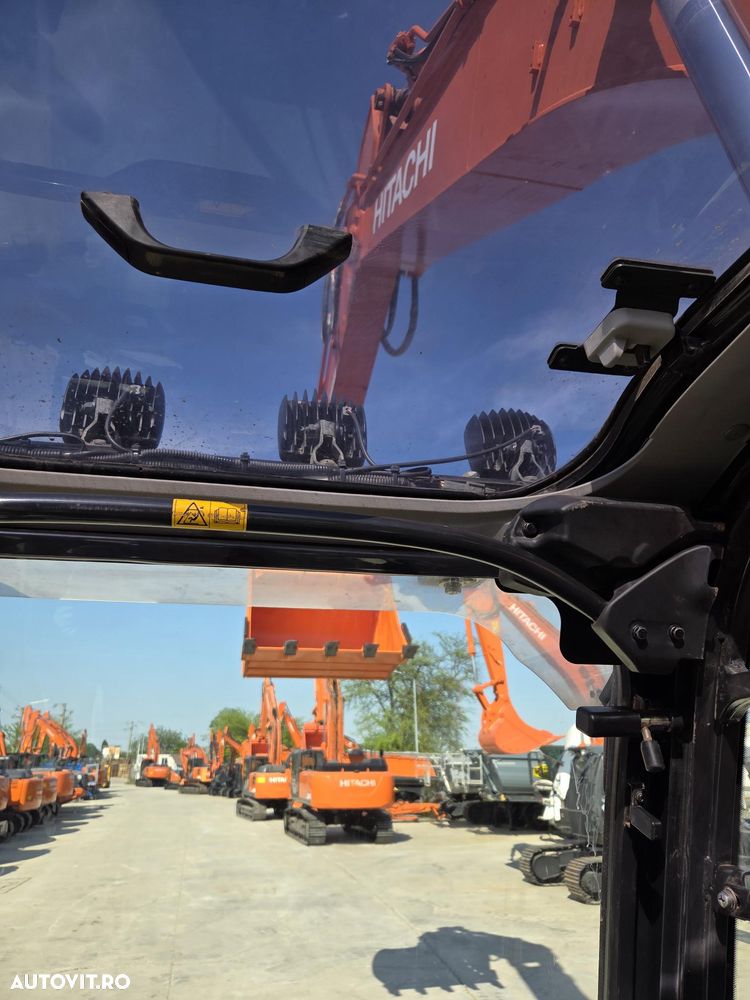 Hitachi ZX210LC-7, 2023, 3.088h, CUPLA RAPIDA, cupa NOUA 1,3mc, Masa operationala 23,4 tone, 3 camere, ad sapare 7m, 3 pompe hidr HITACHI, antifurt, ISUZU, ridica 13t, lant 90% ok, consum 12l/h, posibilitatea leasing 4 ani, CA NOU-PROMOTIE 109.900 Eur+Tva - 37