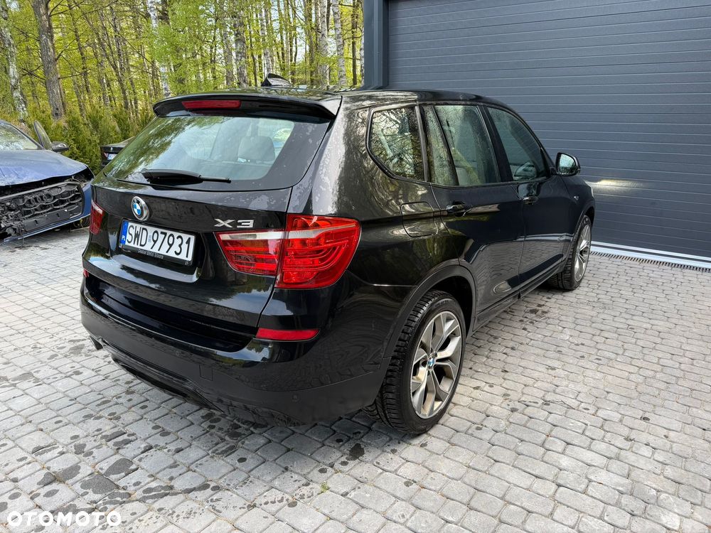 BMW X3 xDrive20d Advantage - 5