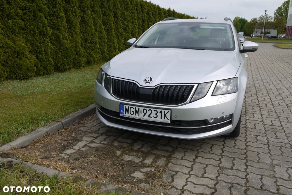 Skoda Octavia 2.0 TDI Style DSG - 1