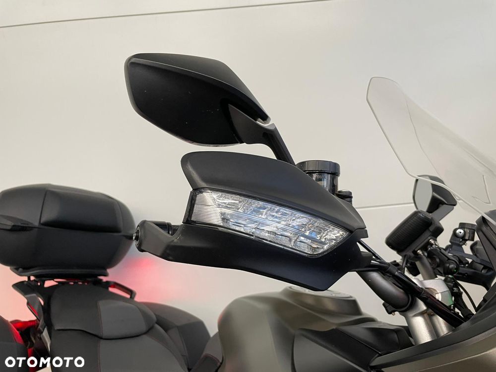 Ducati Multistrada - 9