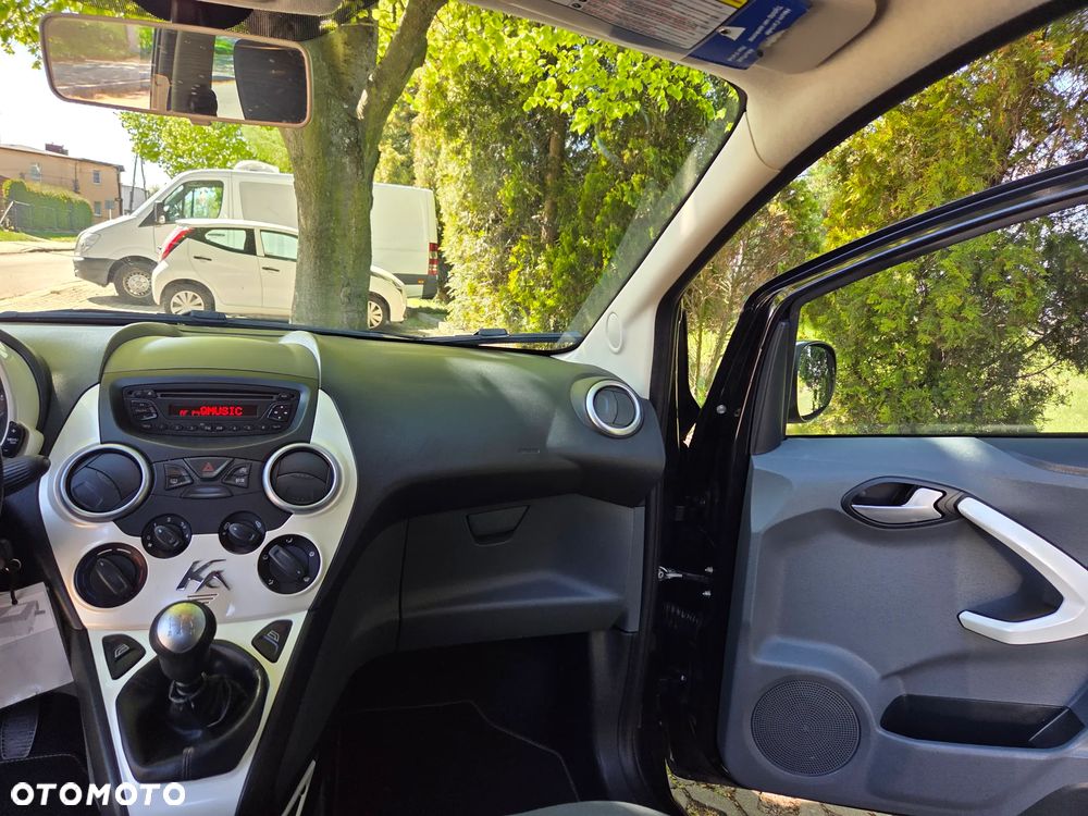 Ford KA 1.2 Ambiente - 23