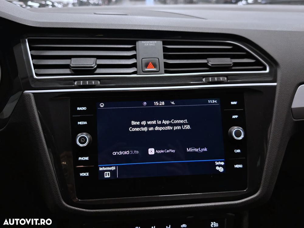 Volkswagen Tiguan 2.0 TDI SCR (BlueMotion Technology) DSG Comfortline - 12