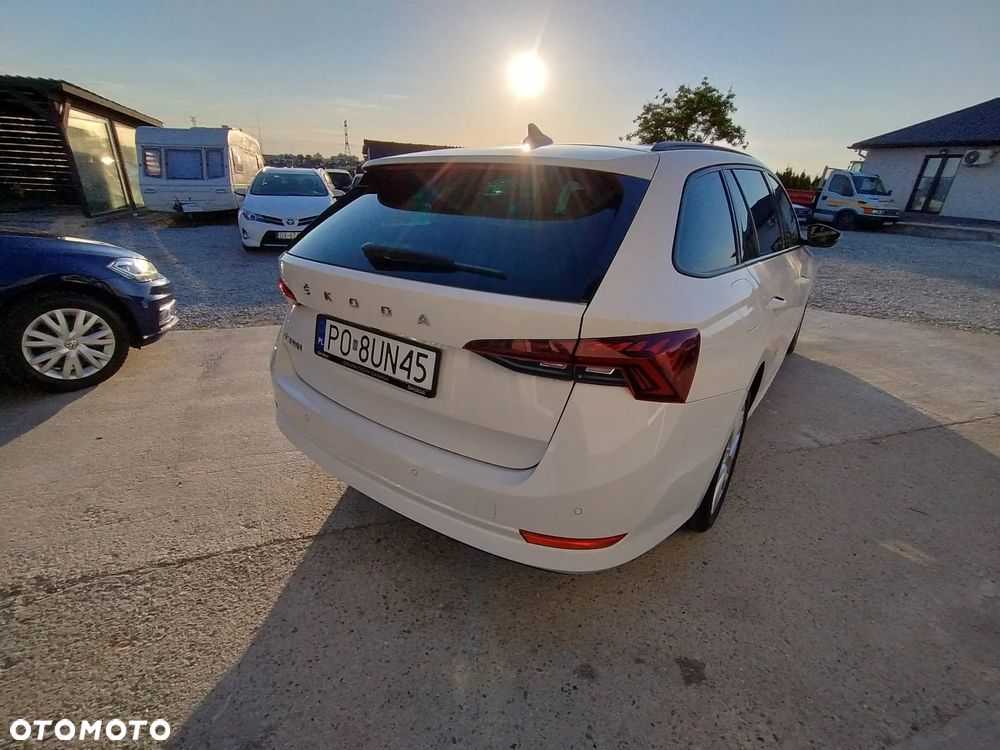 Skoda Octavia 1.5 TSI ACT Business - 25