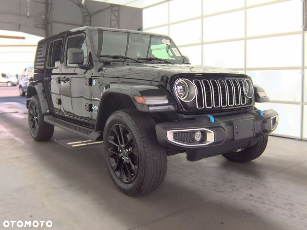 Jeep Wrangler - 3