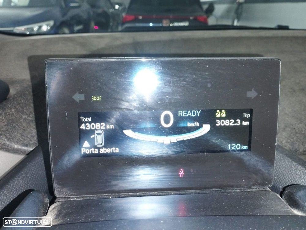 BMW i3 (120 Ah) - 13