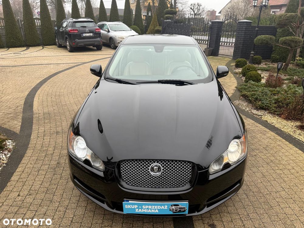 Jaguar XF 3.0 V6 S - 24