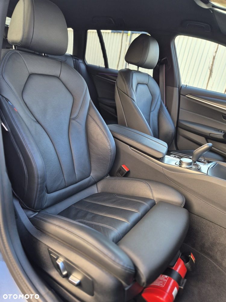 BMW Seria 5 520d xDrive mHEV M Sport sport - 22
