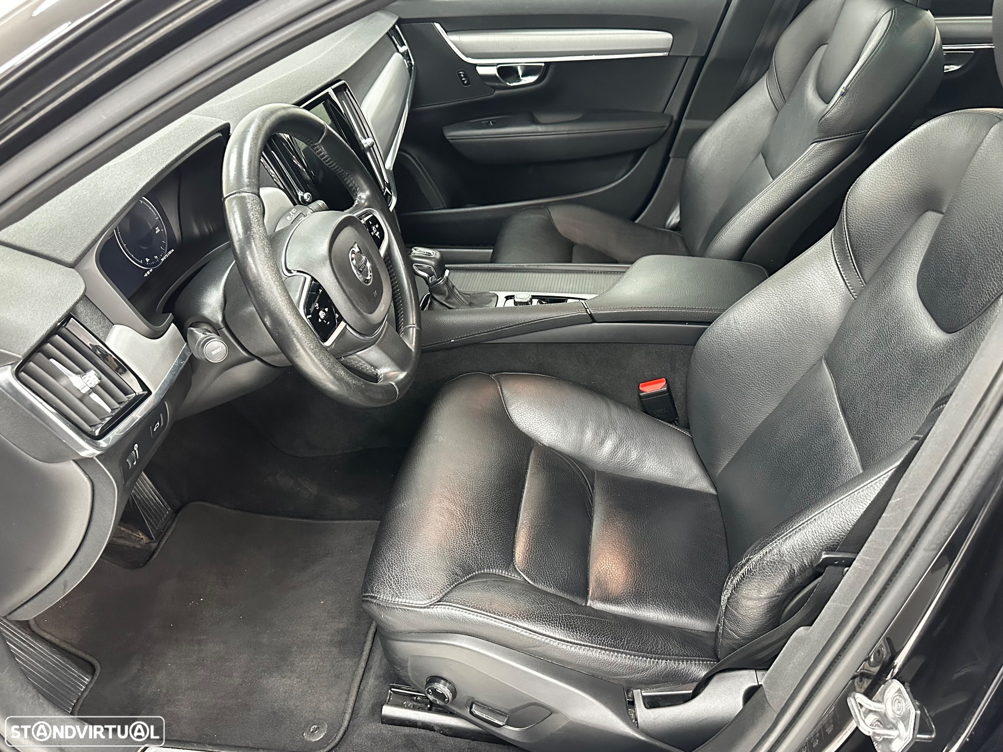Volvo V90 2.0 D4 Momentum Plus Geartronic - 13