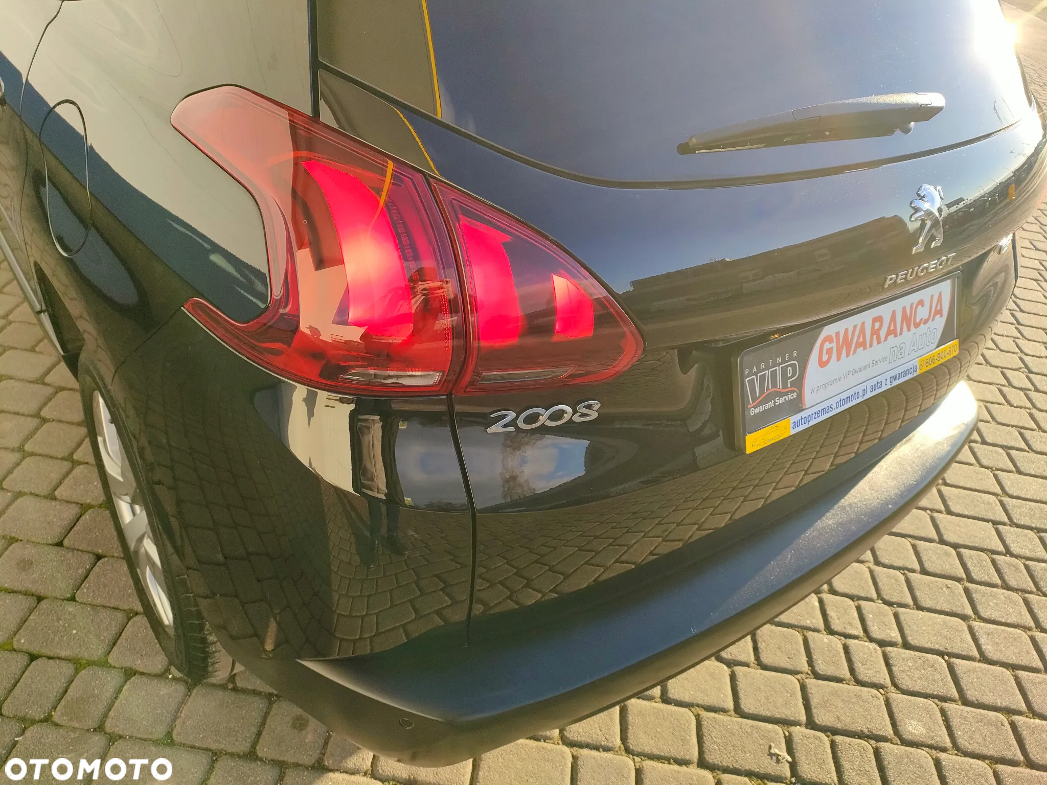 Peugeot 2008 1.2 Pure Tech Style - 39