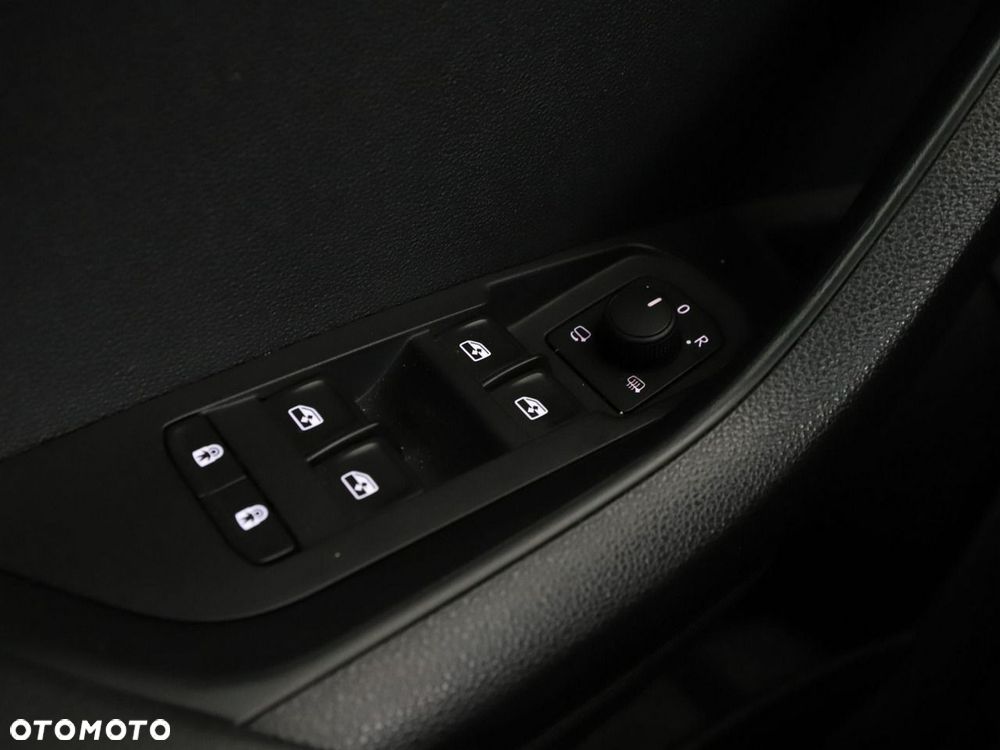 Skoda Karoq 2.0 TDI SCR DSG Clever - 35
