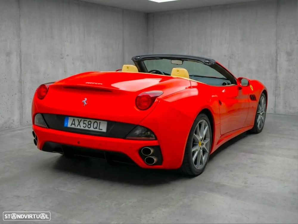 Ferrari California - 5
