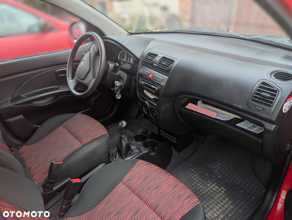 Kia Picanto - 3
