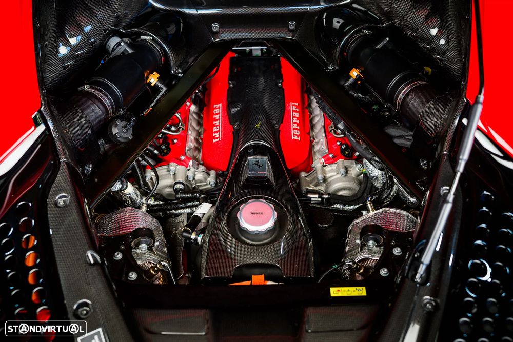 Ferrari SF90 Stradale - 20