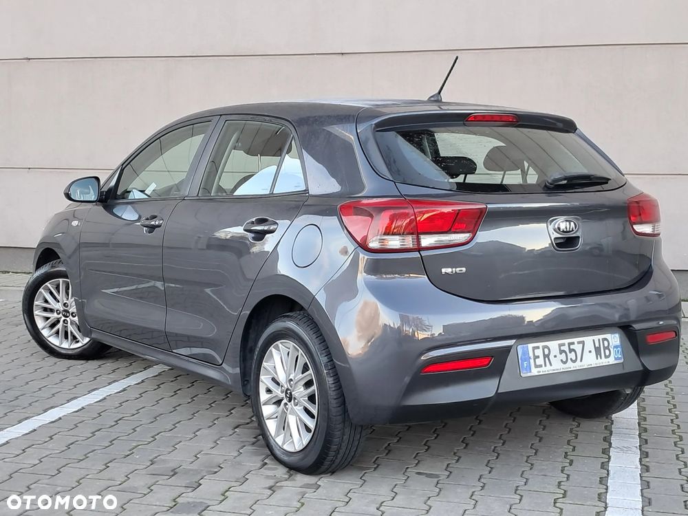 Kia Rio 1.2 Dream Team Edition - 1