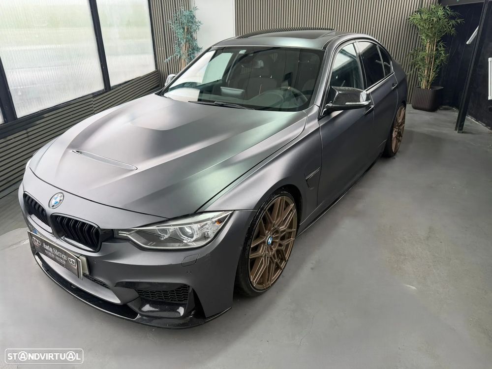 BMW 320 d xDrive Sport Line - 10