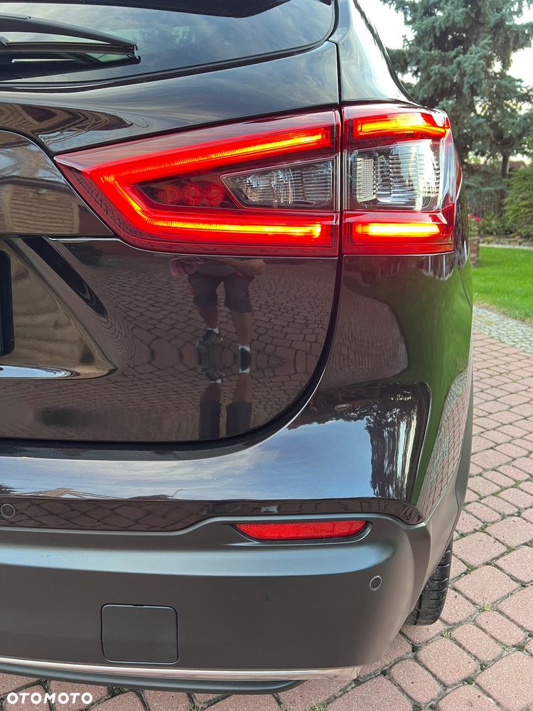 Nissan Qashqai 1.6 DIG-T Tekna - 27