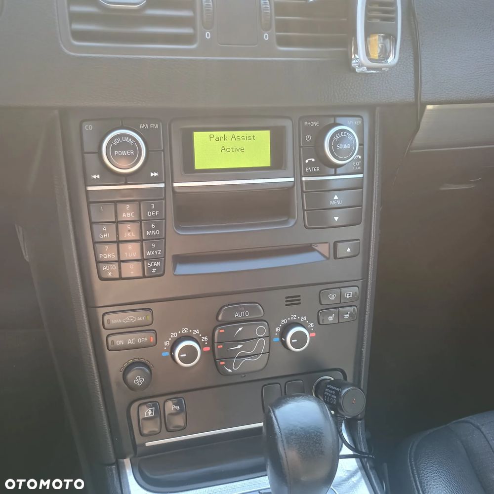 Volvo XC 90 D5 Kinetic - 11