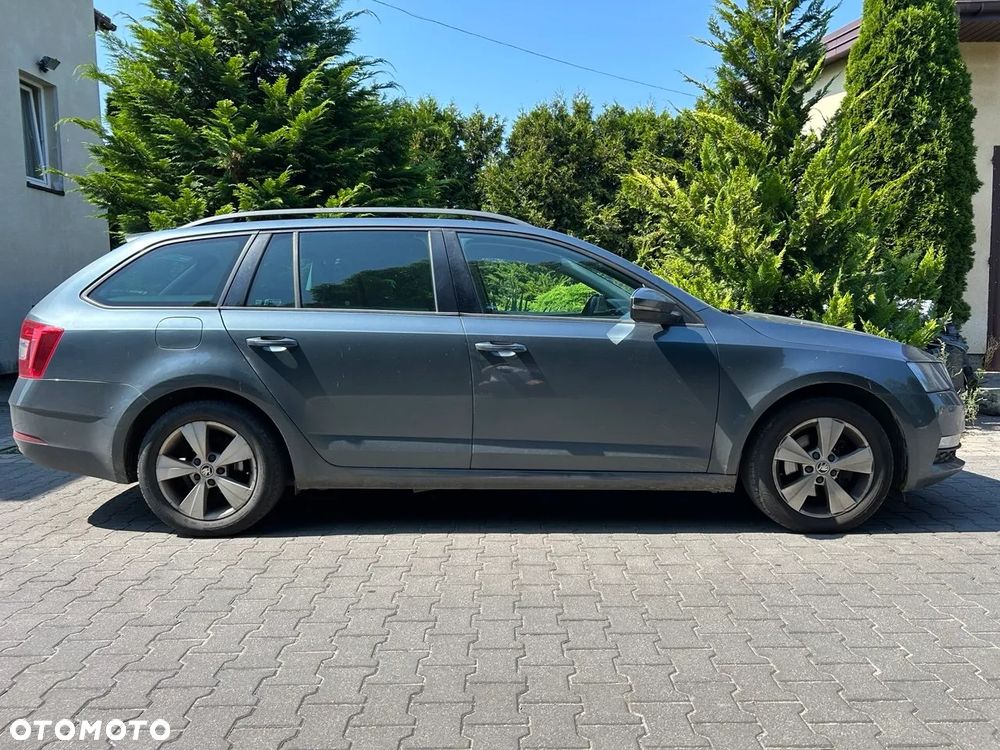 Skoda Octavia 2.0 TDI Ambition - 5