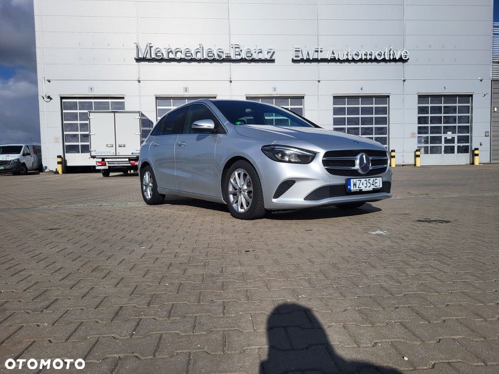 Mercedes-Benz Klasa B 220 4-Matic Progressive 7G-DCT - 17