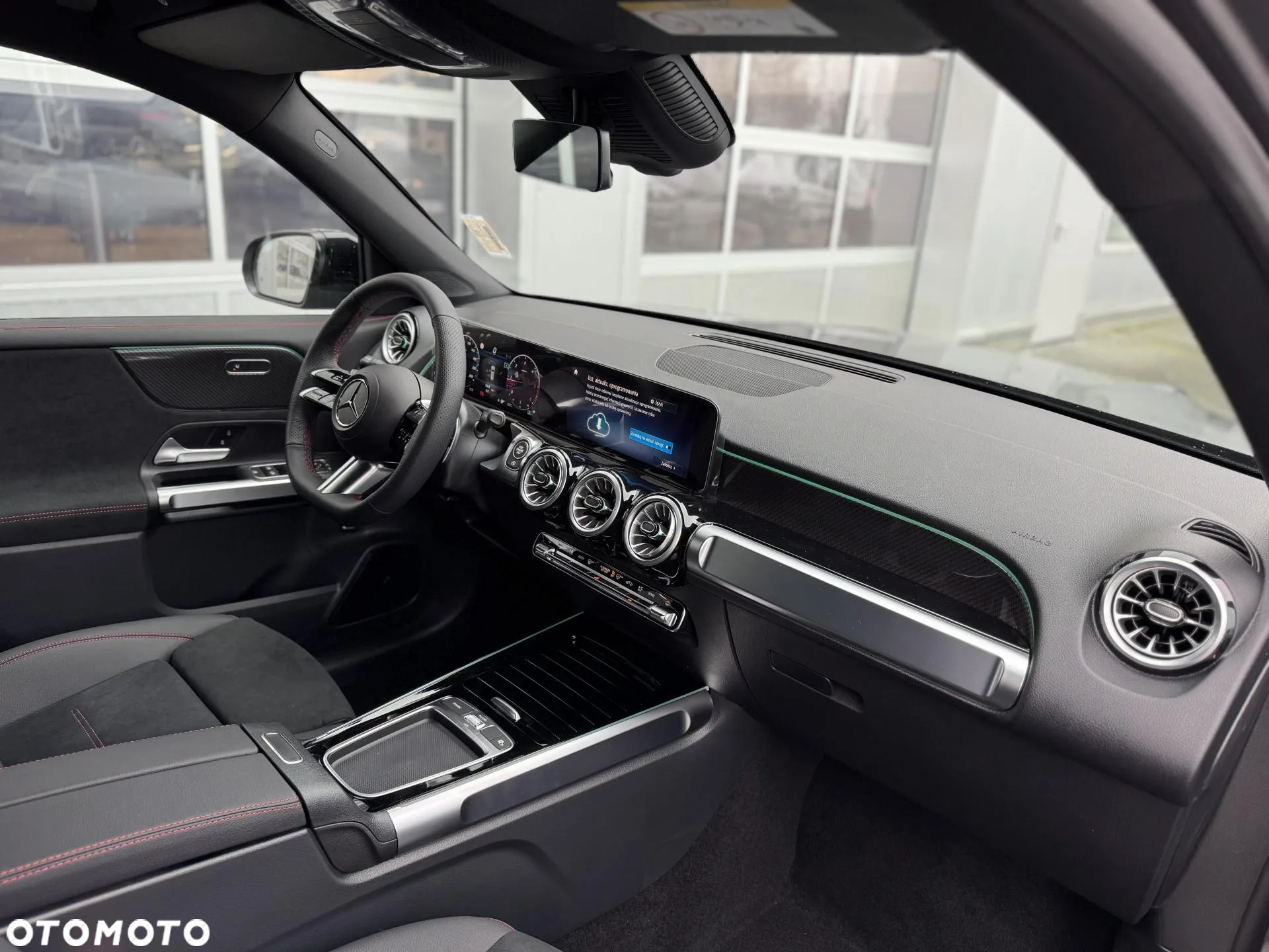 Mercedes-Benz GLB 200 d 4-Matic AMG Line 8G-DCT - 18